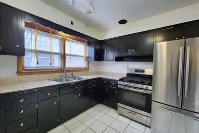 6327 N Kedzie Avenue, Chicago, IL 60659 - Photo 19