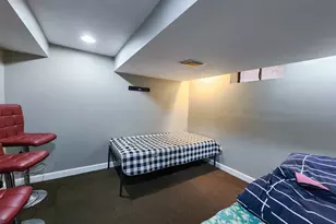 6327 N Kedzie Ave, Chicago, IL 60659 - Photo 25