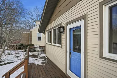 6029 Pershing Avenue, Downers Grove, IL 60516 - Photo 3