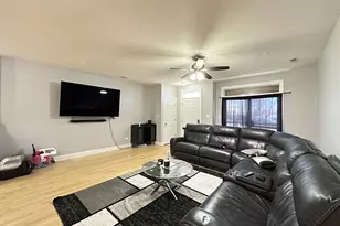 364 N Hamlin Ave, Chicago, IL 60624 - Photo 13