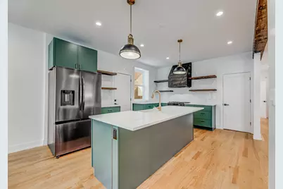 7427 S Oglesby Avenue, Chicago, IL 60649 - Photo 9