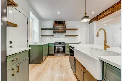 7427 S Oglesby Avenue, Chicago, IL 60649 - Photo 11