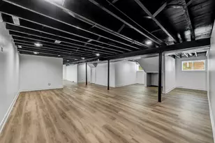 7427 S Oglesby Ave, Chicago, IL 60649 - Photo 29