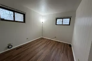 212 Durham Dr, Steger, IL 60475 - Photo 9