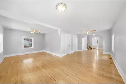 317 E Dearborn Street, Plano, IL 60545 - Photo 3