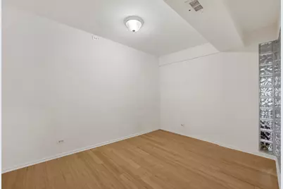 40 E 9th Street #609, Chicago, IL 60605 - Photo 13
