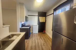 10954 S Vernon Ave, Chicago, IL 60628 - Photo 5