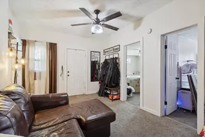 418 Adams Street, Rockford, IL 61107 - Photo 7