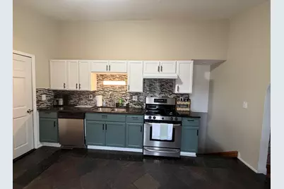 1000 Adams Court, Carpentersville, IL 60110 - Photo 9