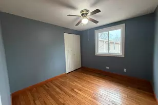 1000 Adams Ct, Carpentersville, IL 60110 - Photo 17