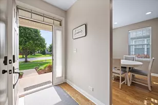 725 Bohannon Cir, Oswego, IL 60543 - Photo 3