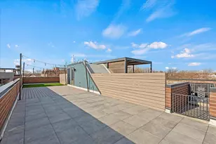 2657 N Bosworth Ave, Chicago, IL 60613 - Photo 13