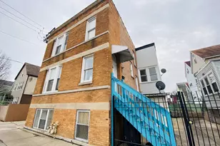 2647 W 35th St, Chicago, IL 60632 - Photo 1