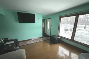 151 Easton Ave, West Chicago, IL 60185 - Photo 3