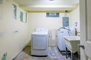 93 E 151st Street E, Harvey, IL 60426 - Photo 23