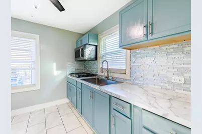 93 E 151st Street E, Harvey, IL 60426 - Photo 11