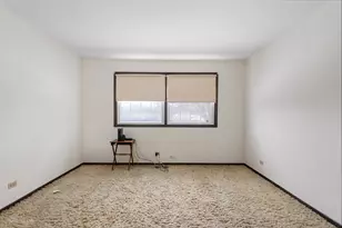 [Address not provided], Naperville, IL 60540 - Photo 23