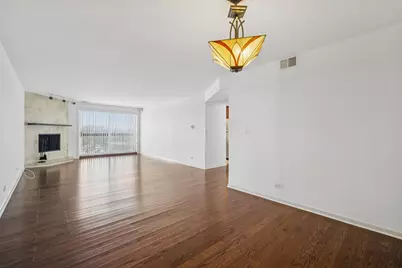 1695 2nd Street #402, Highland Park, IL 60035 - Photo 9