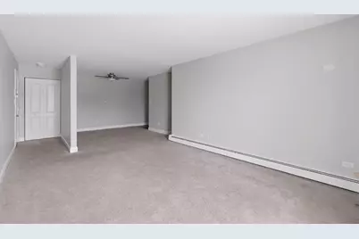 864 Winesap Court #307, Prospect Heights, IL 60070 - Photo 3