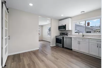 635 S Alma Avenue, Kankakee, IL 60901 - Photo 9