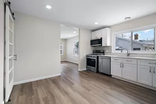 635 S Alma Ave, Kankakee, IL 60901 - Photo 9