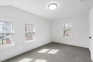 122 S Park St, Westmont, IL 60559 - Photo 15