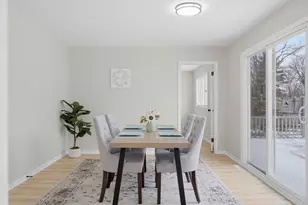 2404 Sigwalt St, Rolling Meadows, IL 60008 - Photo 13