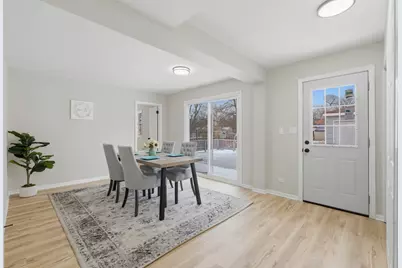 2404 Sigwalt Street, Rolling Meadows, IL 60008 - Photo 11