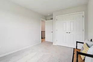 329 N Aspen Dr, Cortland, IL 60112 - Photo 31