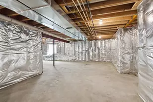 329 N Aspen Dr, Cortland, IL 60112 - Photo 39