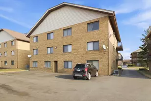 16832 81st Ave, Tinley Park, IL 60477 - Photo 3