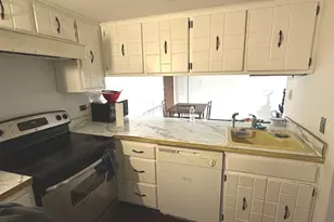 830 Elder Rd, Homewood, IL 60430 - Photo 9