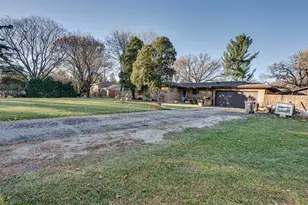 1212 Century Oaks Dr, Elgin, IL 60123 - Photo 7