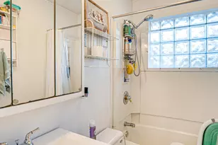 1212 Century Oaks Dr, Elgin, IL 60123 - Photo 19