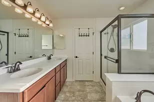 2732 Woodworth Ave, Woodstock, IL 60098 - Photo 19