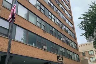 6118 N Sheridan Rd, Chicago, IL 60660 - Photo 1