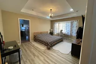 200 W Thacker St, Hoffman Estates, IL 60169 - Photo 9