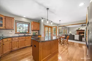 4507 Barr Creek Ln, Naperville, IL 60564 - Photo 5