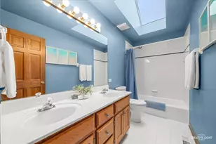 4507 Barr Creek Ln, Naperville, IL 60564 - Photo 19