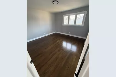5200 S Lotus Avenue, Chicago, IL 60638 - Photo 11