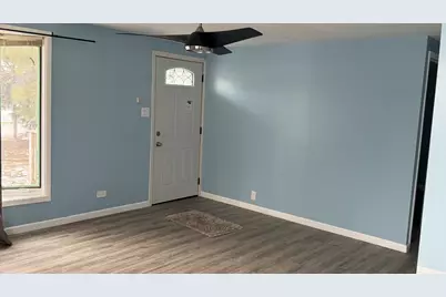 4056 W 89th Place, Hometown, IL 60456 - Photo 5