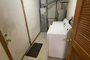 2424 Wilton Ln, Aurora, IL 60502 - Photo 5