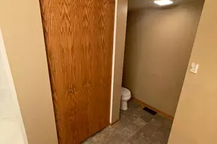 2424 Wilton Ln, Aurora, IL 60502 - Photo 13