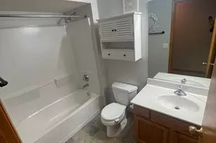 2424 Wilton Ln, Aurora, IL 60502 - Photo 9