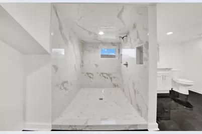 7644 S Constance Avenue, Chicago, IL 60649 - Photo 19