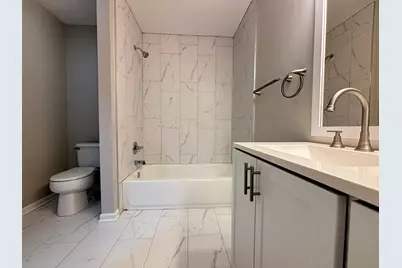 [Address not provided], Naperville, IL 60564 - Photo 27