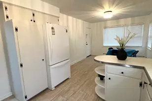 2308 Oakton St, Park Ridge, IL 60068 - Photo 3