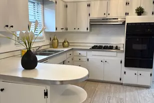 2308 Oakton St, Park Ridge, IL 60068 - Photo 5