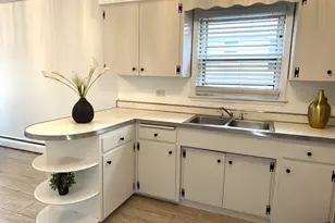 2308 Oakton St, Park Ridge, IL 60068 - Photo 5