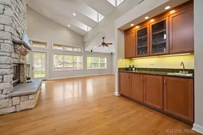 4830 Wolf Road, Western Springs, IL 60558 - Photo 5